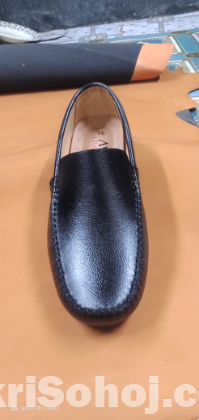 ১০০% লেদার এর জুতা